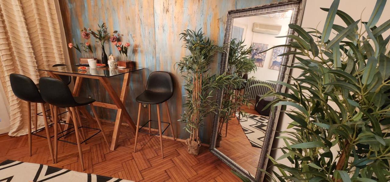 Appartamento Red Clay Hilandarska Belgrado Esterno foto